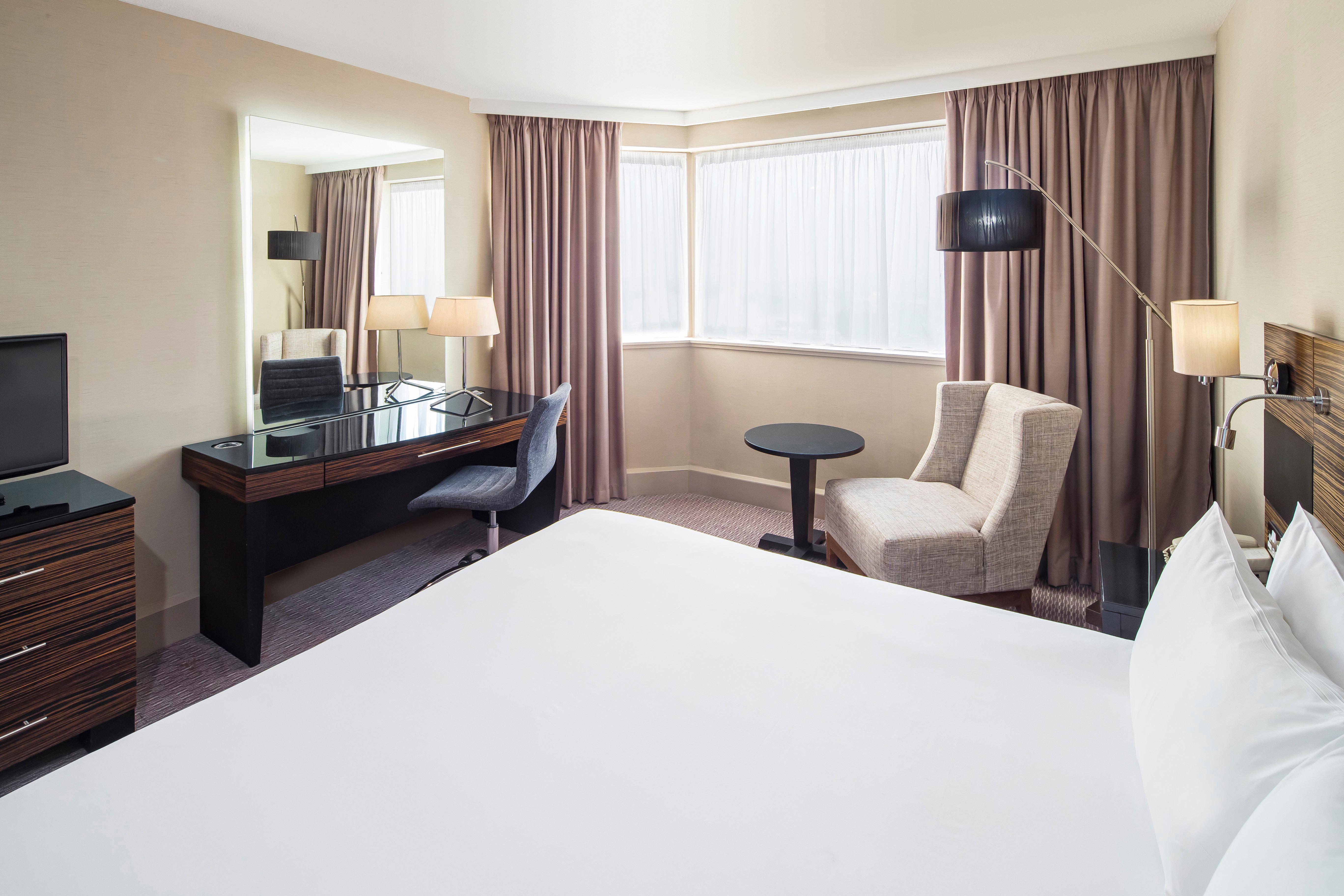 Crowne Plaza Glasgow By Ihg Екстер'єр фото