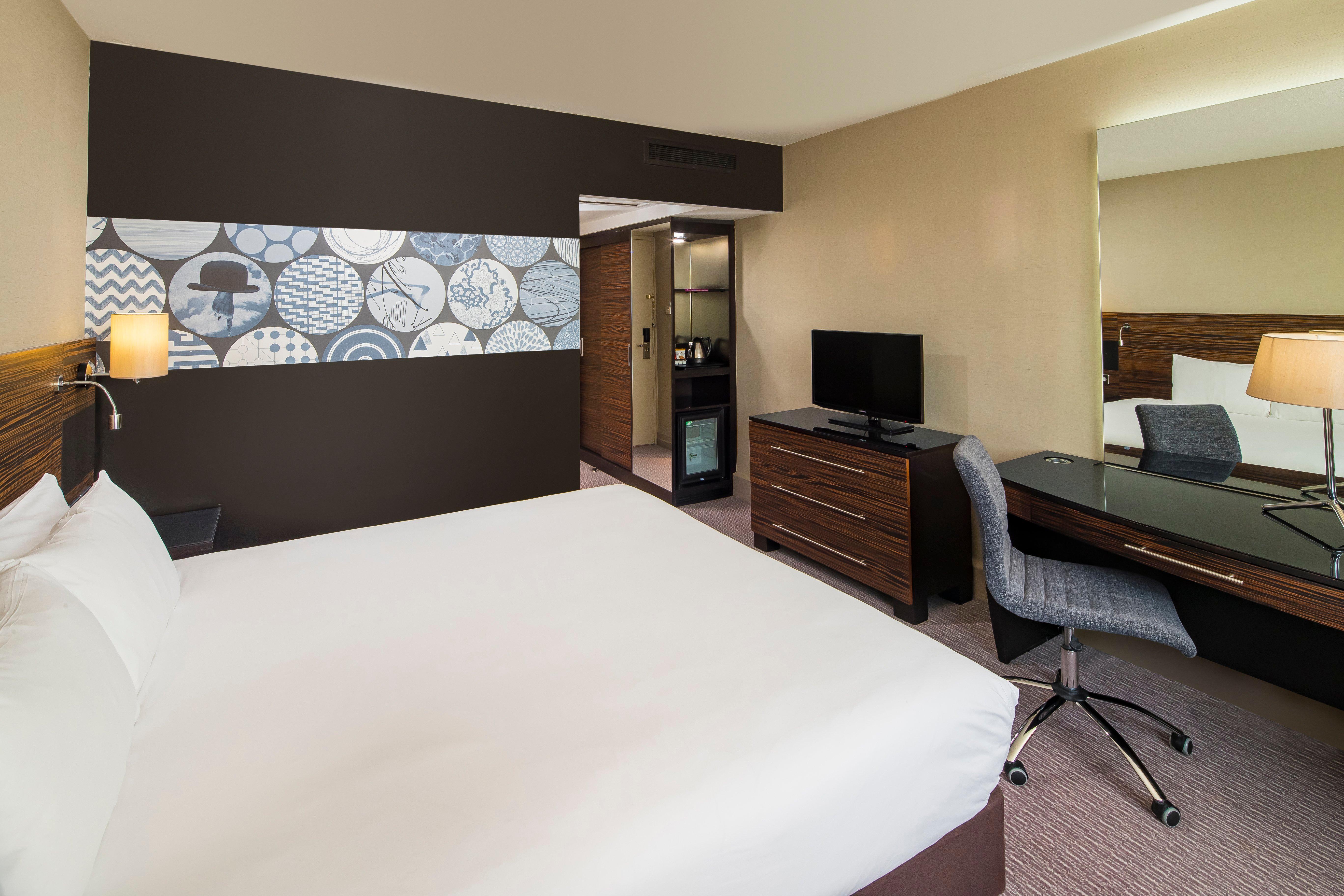 Crowne Plaza Glasgow By Ihg Екстер'єр фото