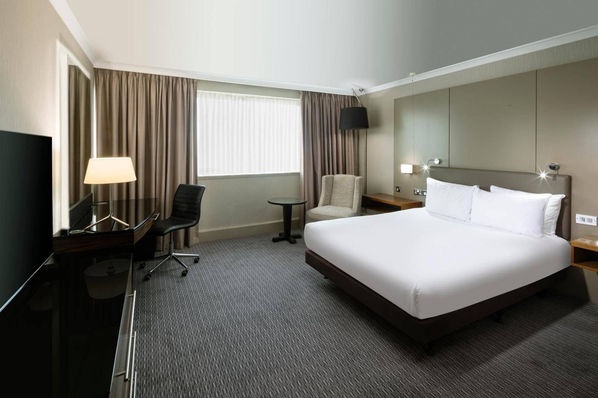 Crowne Plaza Glasgow By Ihg Екстер'єр фото
