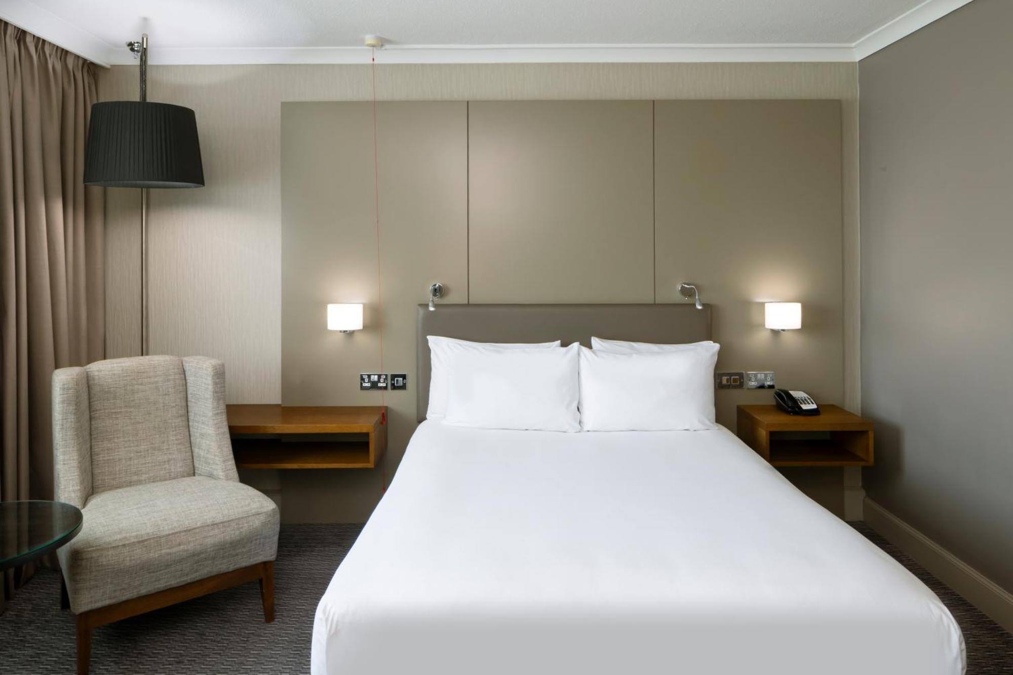 Crowne Plaza Glasgow By Ihg Екстер'єр фото